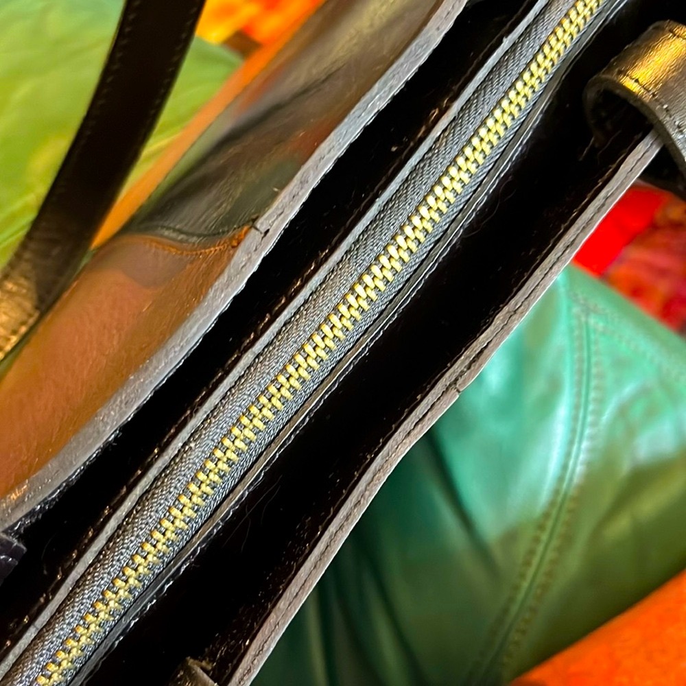 Has tags~ Patricia Nash 100% Leather purse/ laptop/ shoulder bag. Elegant!! - Picture 6 of 10